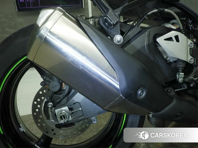 Проданный Kawasaki ZX-10R NINJA ABS id 4000075 из Японии, фото 24