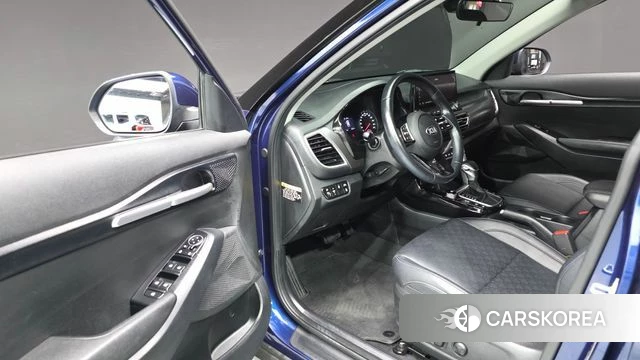 Kia Seltos id 4882000 из Кореи 31