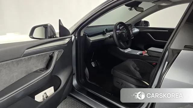 Tesla Model Y id 3278291 из Кореи 20