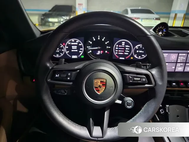 Porsche 911(992) id 3407592 из Кореи 12