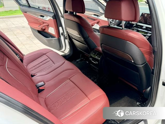 BMW 5 series id 4307713 из Китая 17