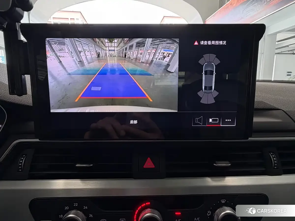 Audi A4L id 4576553 из Китая 14