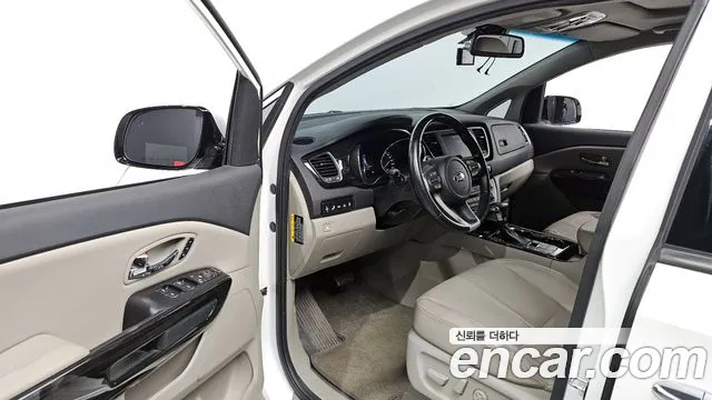 Kia The New Carnival id 2487449 из Кореи 20