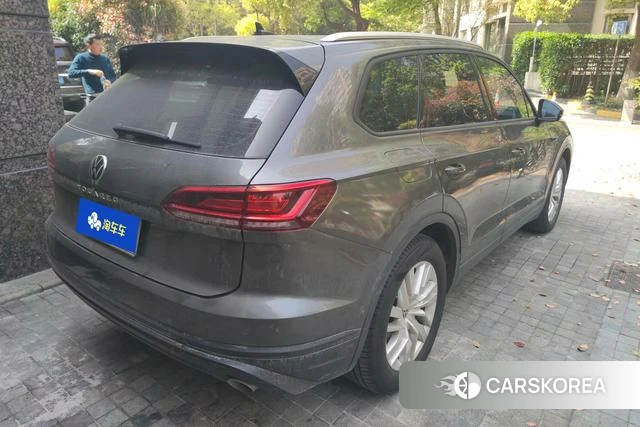 Volkswagen Touareg id 4238453 из Китая 17