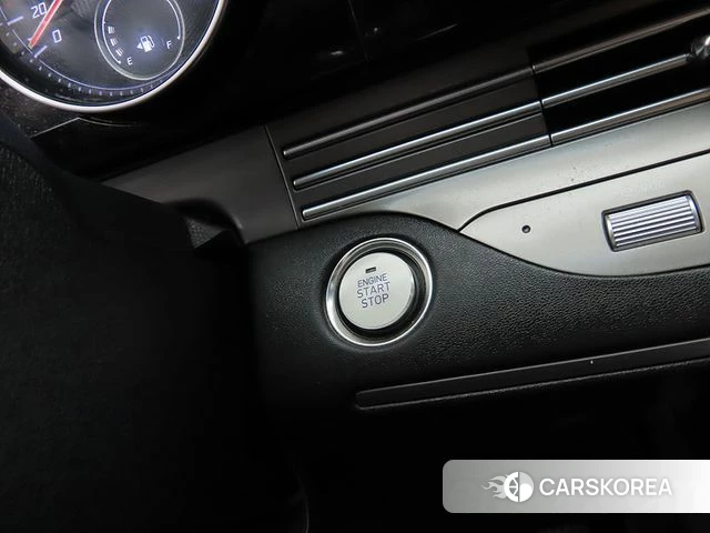 Hyundai The New Grandeur IG id 4601365 из Кореи 20