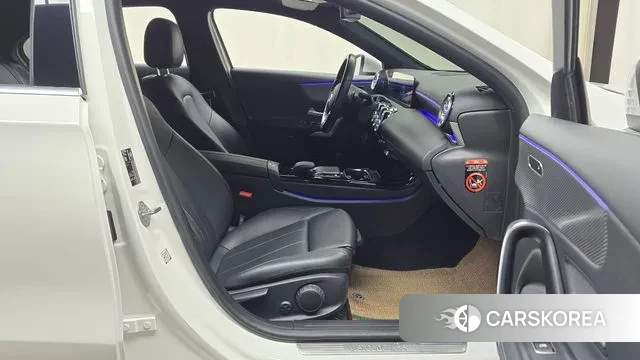 Mercedes-Benz A-Class W177 id 3463928 из Кореи 20