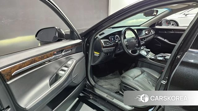 Genesis G90 id 4310654 из Кореи 32