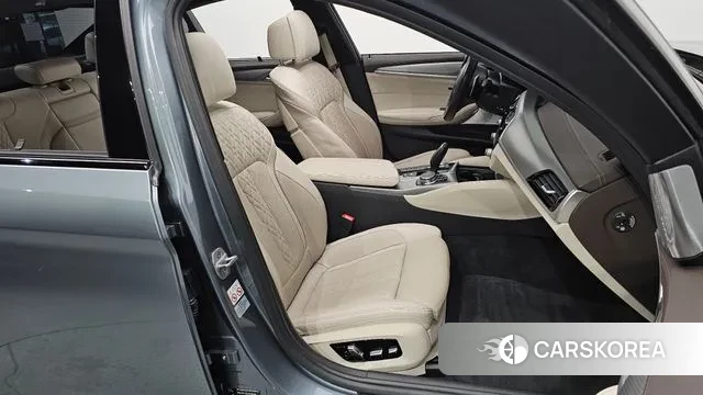 BMW 5 Series (G30) id 3460143 из Кореи 20