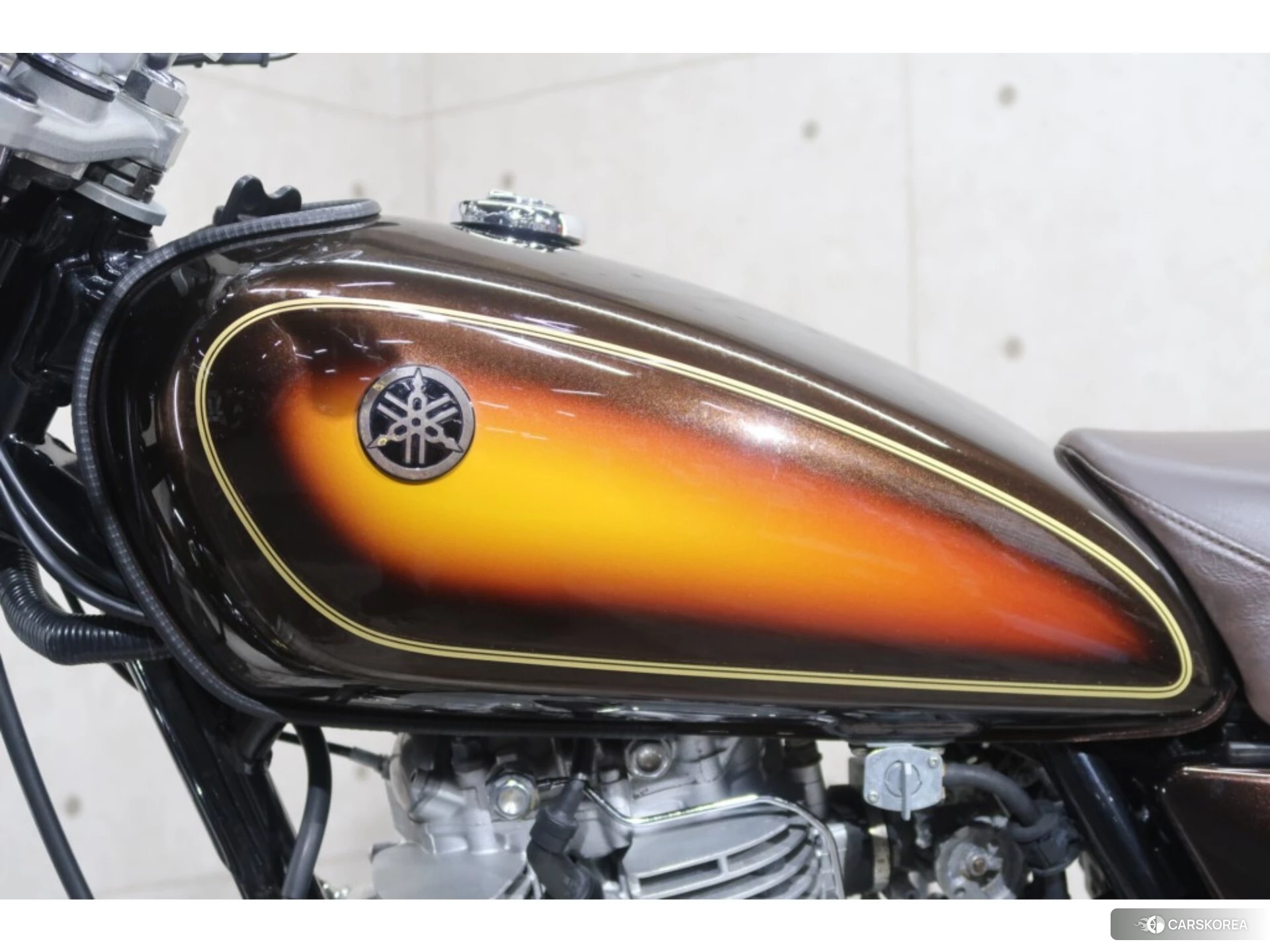Yamaha SR 400 id 4373655 из Японии 10