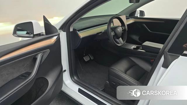 Tesla Model Y id 4757709 из Кореи 30