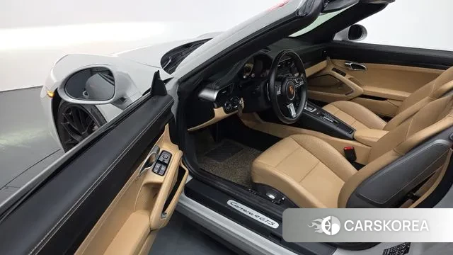 Porsche 911 id 2976907 из Кореи 20