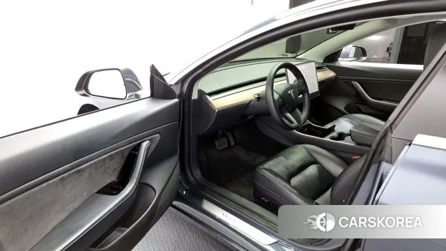 Tesla Model 3 id 3356507 из Кореи 20