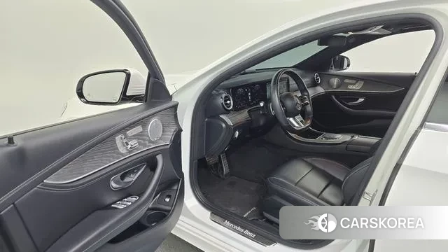 Mercedes-Benz E-Class W213 id 3702980 из Кореи 20