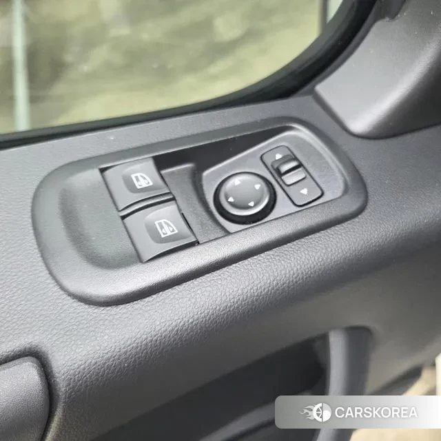 Renault Korea (Samsung) Master id 3467789 из Кореи 18