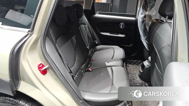 Mini Cooper SD Clubman id 4712739 из Кореи 32