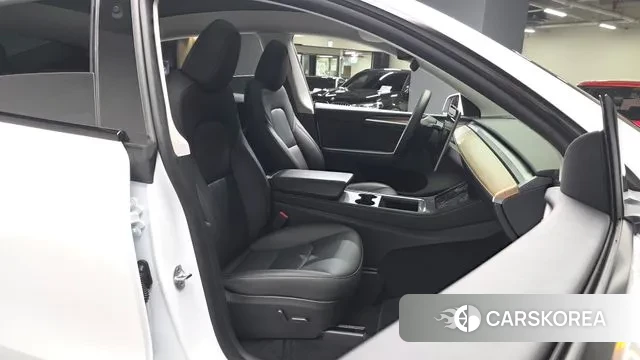 Tesla Model Y id 3776108 из Кореи 20