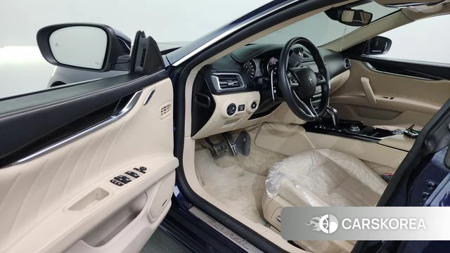 Maserati Ghibli id 3859880 из Кореи 20