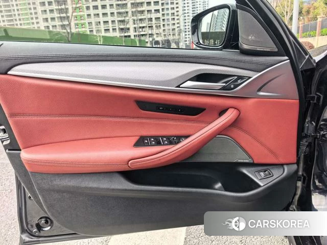 BMW 5 series id 4190333 из Китая 15
