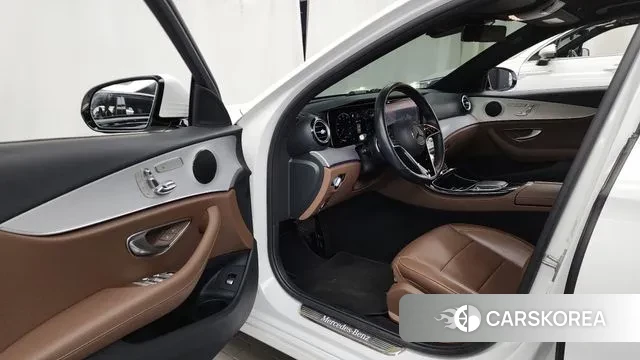 Mercedes-Benz E-Class W213 id 3747170 из Кореи 20