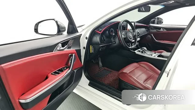 Kia Stinger id 2991254 из Кореи 20