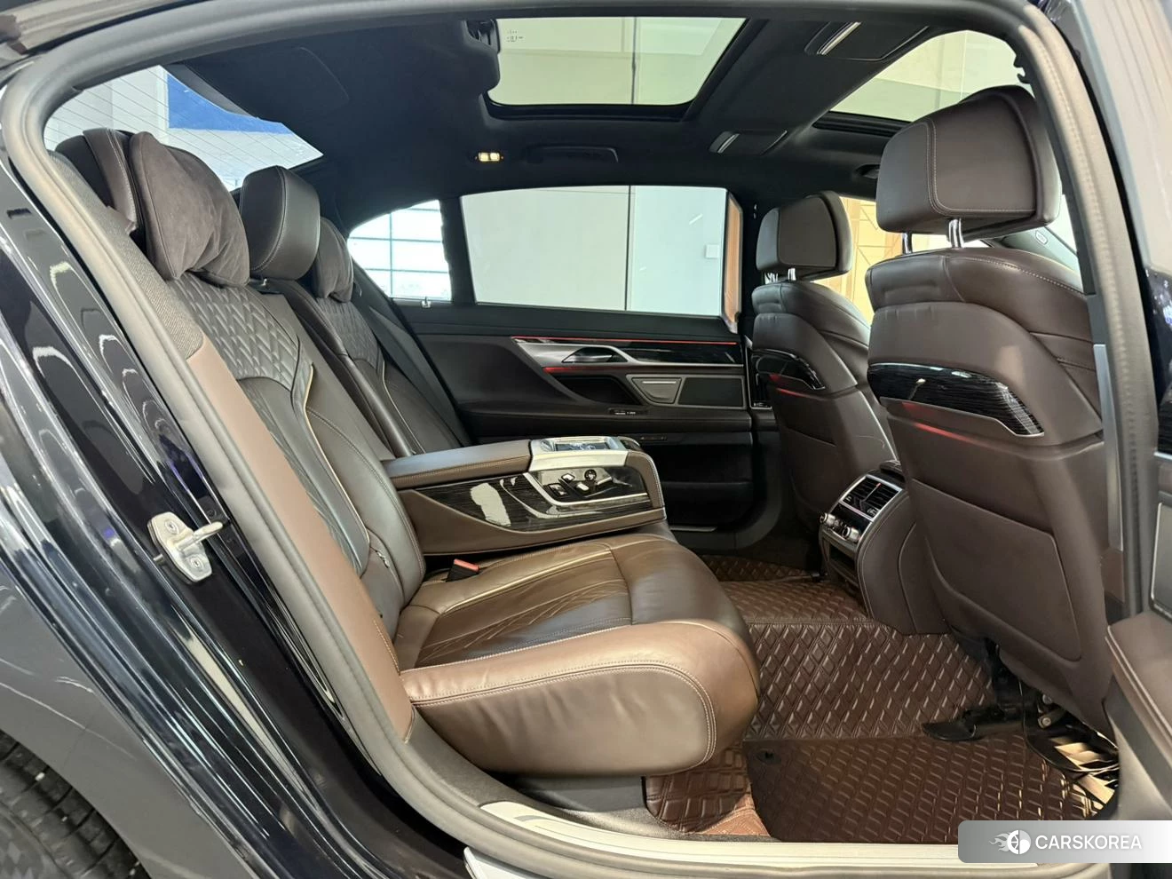 BMW 7 series id 4492665 из Китая 17