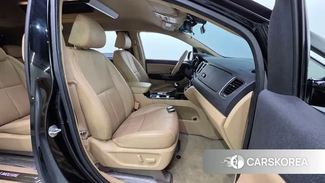 Kia The New Carnival id 3407723 из Кореи 20