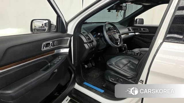 Ford Explorer id 4351210 из Кореи 32