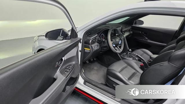 Hyundai Veloster (JS) id 4447704 из Кореи 32