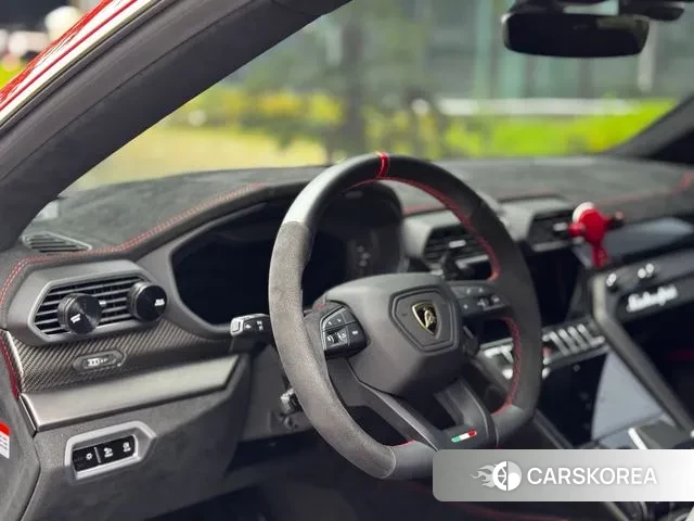 Lamborghini Urus id 3057853 из Кореи 18