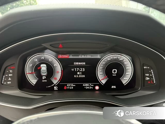 Audi A6L id 4278876 из Китая 15