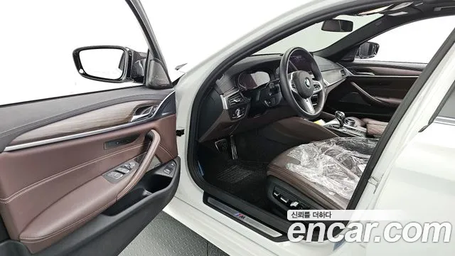 BMW 5 Series (G30) id 2753316 из Кореи 20