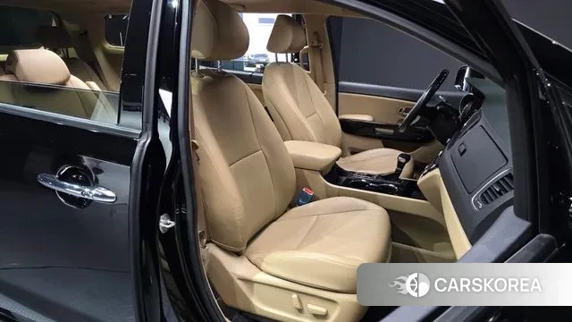 Kia The New Carnival id 3535739 из Кореи 20