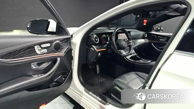 Mercedes-Benz E-Class W213 id 4179660 из Кореи 20