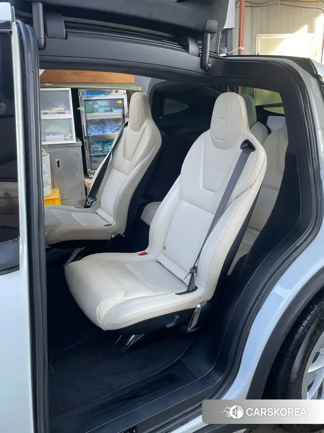 Tesla Model X id 3504575 из Кореи 14