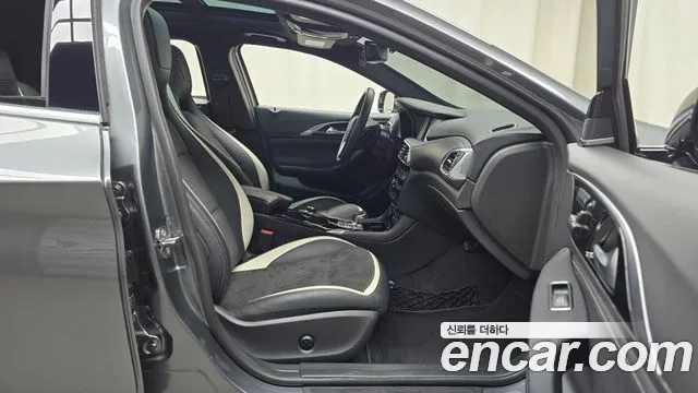 Infiniti Q30 id 2907866 из Кореи 20