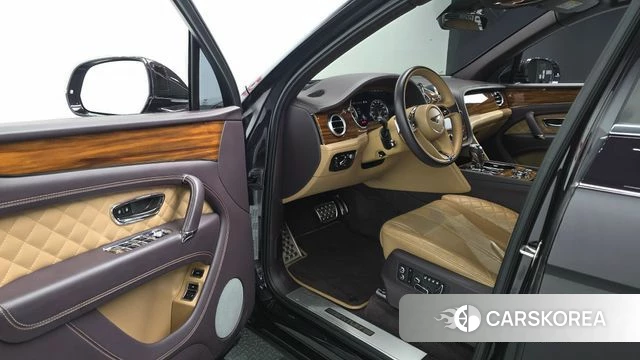 Bentley Bentayga id 4563172 из Кореи 38