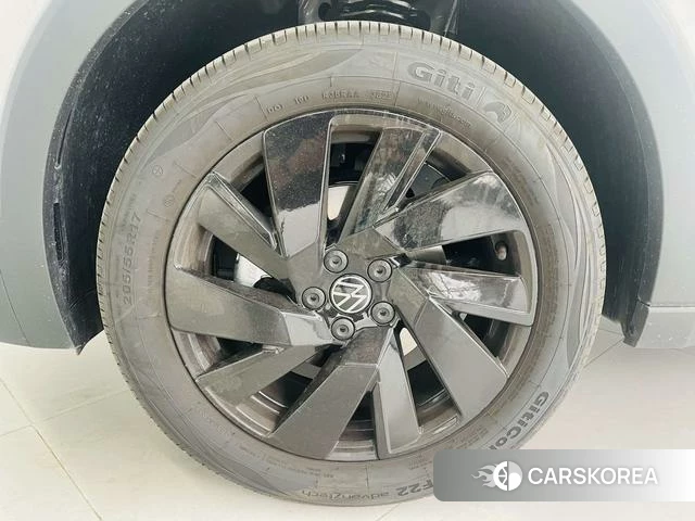 Volkswagen Tuyue id 3920806 из Китая 17