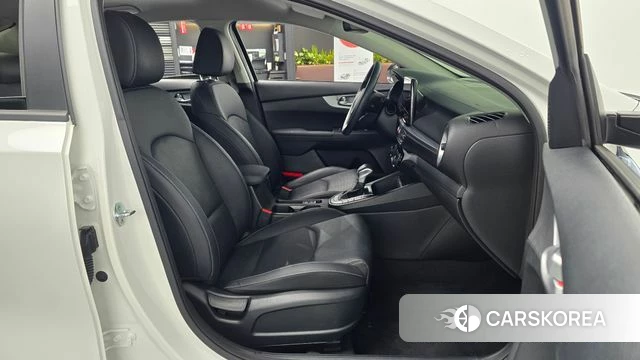 Kia The New K3 2nd generation id 3915704 из Кореи 20