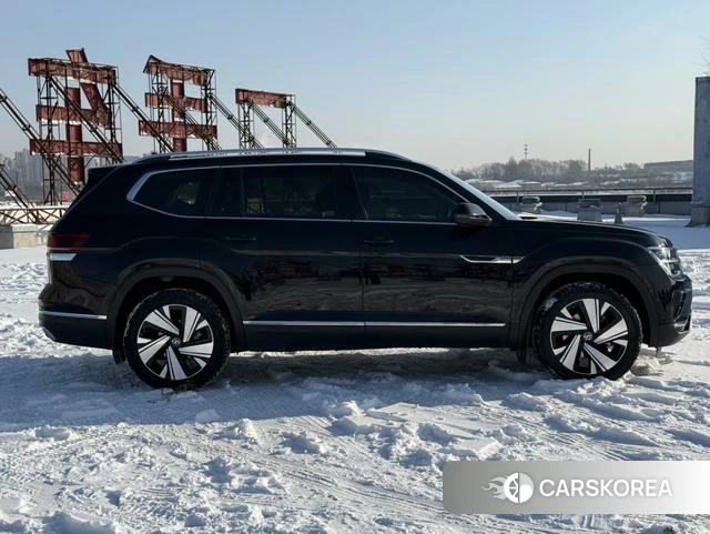 Volkswagen Tourang id 4263106 из Китая 13