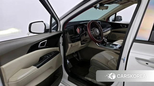 Kia Carnival 4th generation id 4283141 из Кореи 20