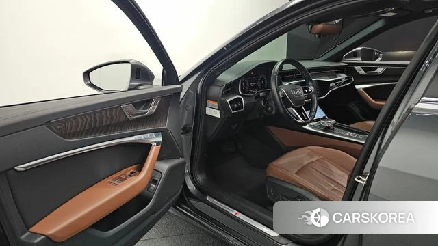 Audi A6 (C8) id 4721312 из Кореи 34