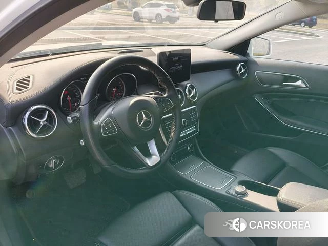 Mercedes-Benz GLA id 4235936 из Китая 16