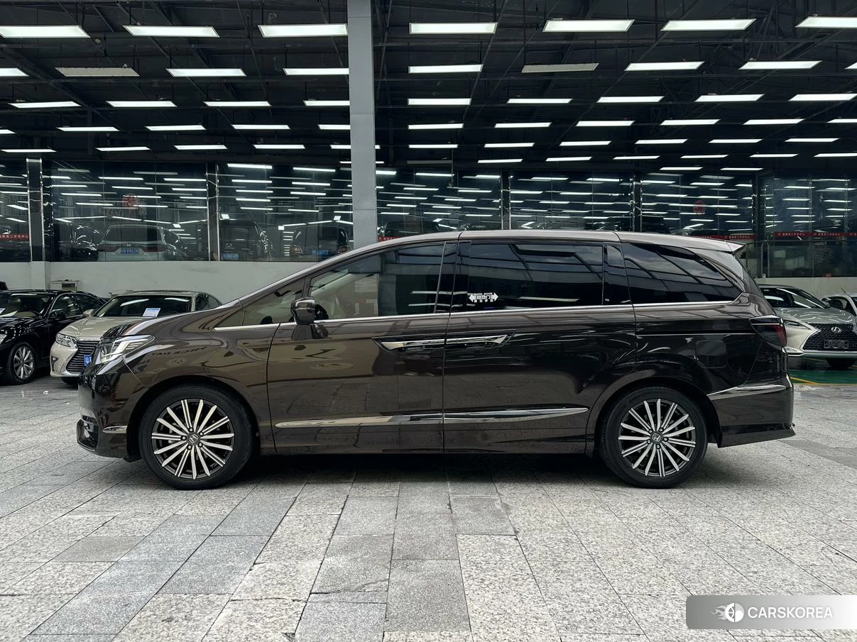 Honda Elysion id 4473621 из Китая 18