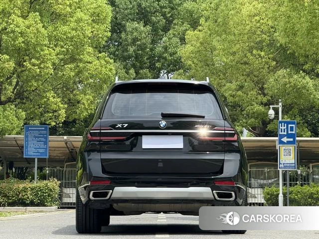 BMW X7 id 4341576 из Китая 16