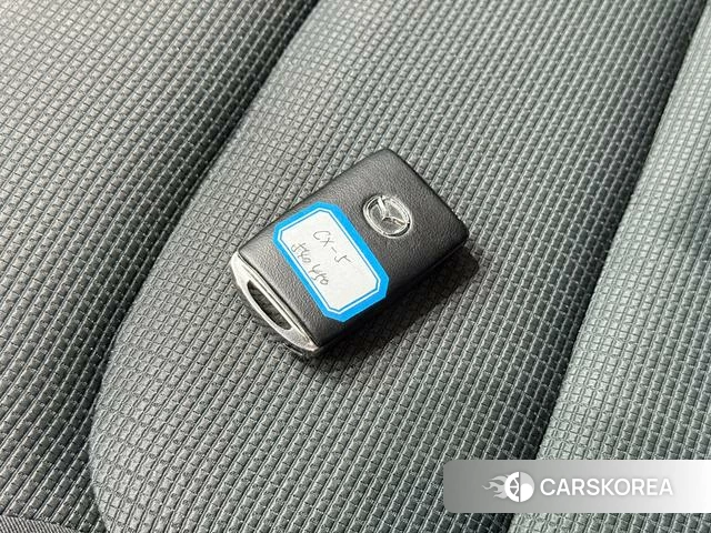 Mazda CX-5 id 4365809 из Китая 33