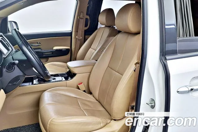 Kia The New Carnival id 2673789 из Кореи 20