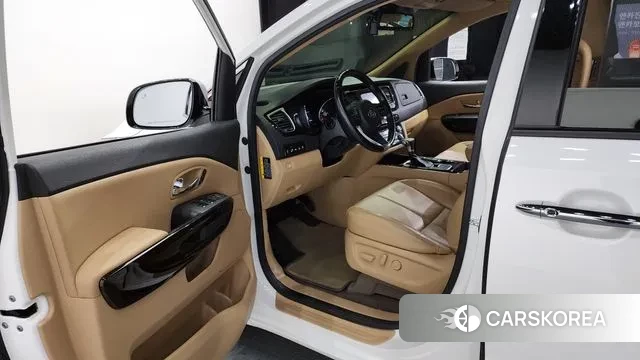 Kia The New Carnival id 2932079 из Кореи 20