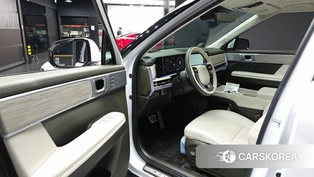 Hyundai Santa Fe (MX5) id 4607930 из Кореи 32