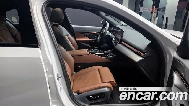 BMW 5 Series (G60) id 2731252 из Кореи 20