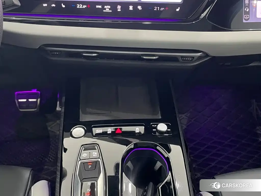 Audi A5L id 4539403 из Китая 17